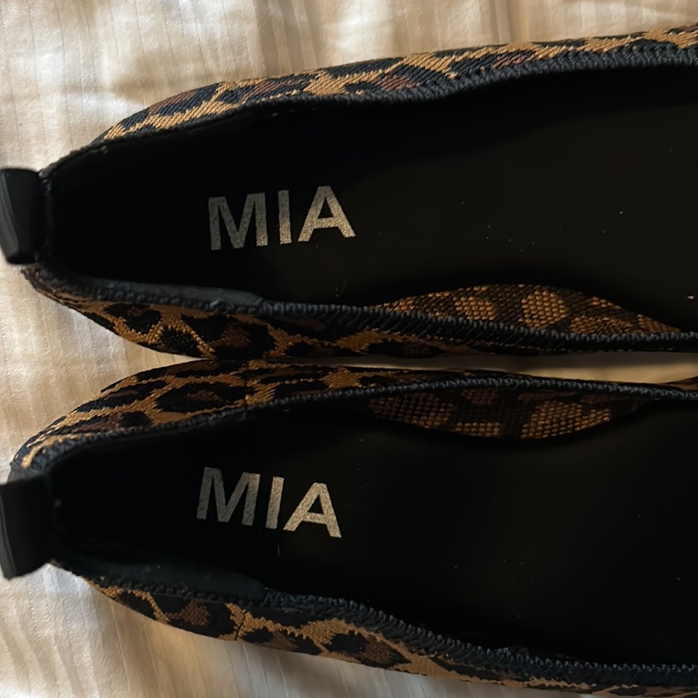 Cheetah print flats - Picture 3 of 4